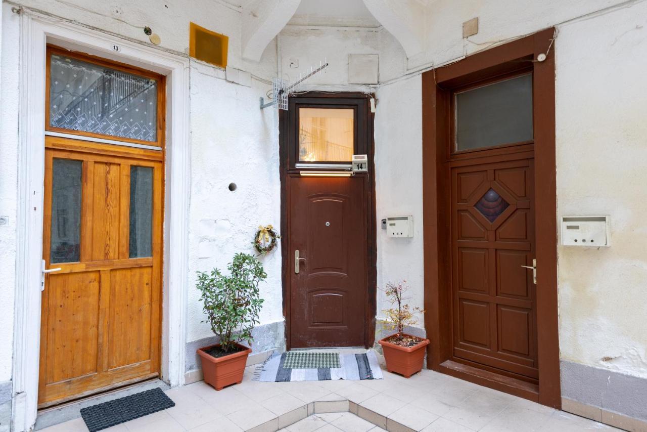 Inside Edge Apartment بودابست المظهر الخارجي الصورة